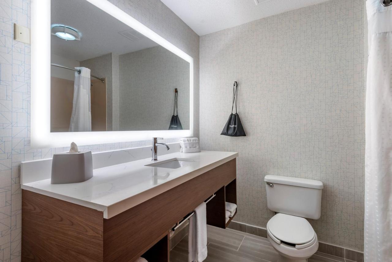 Holiday Inn Express Charlotte West - Gastonia By Ihg Εξωτερικό φωτογραφία