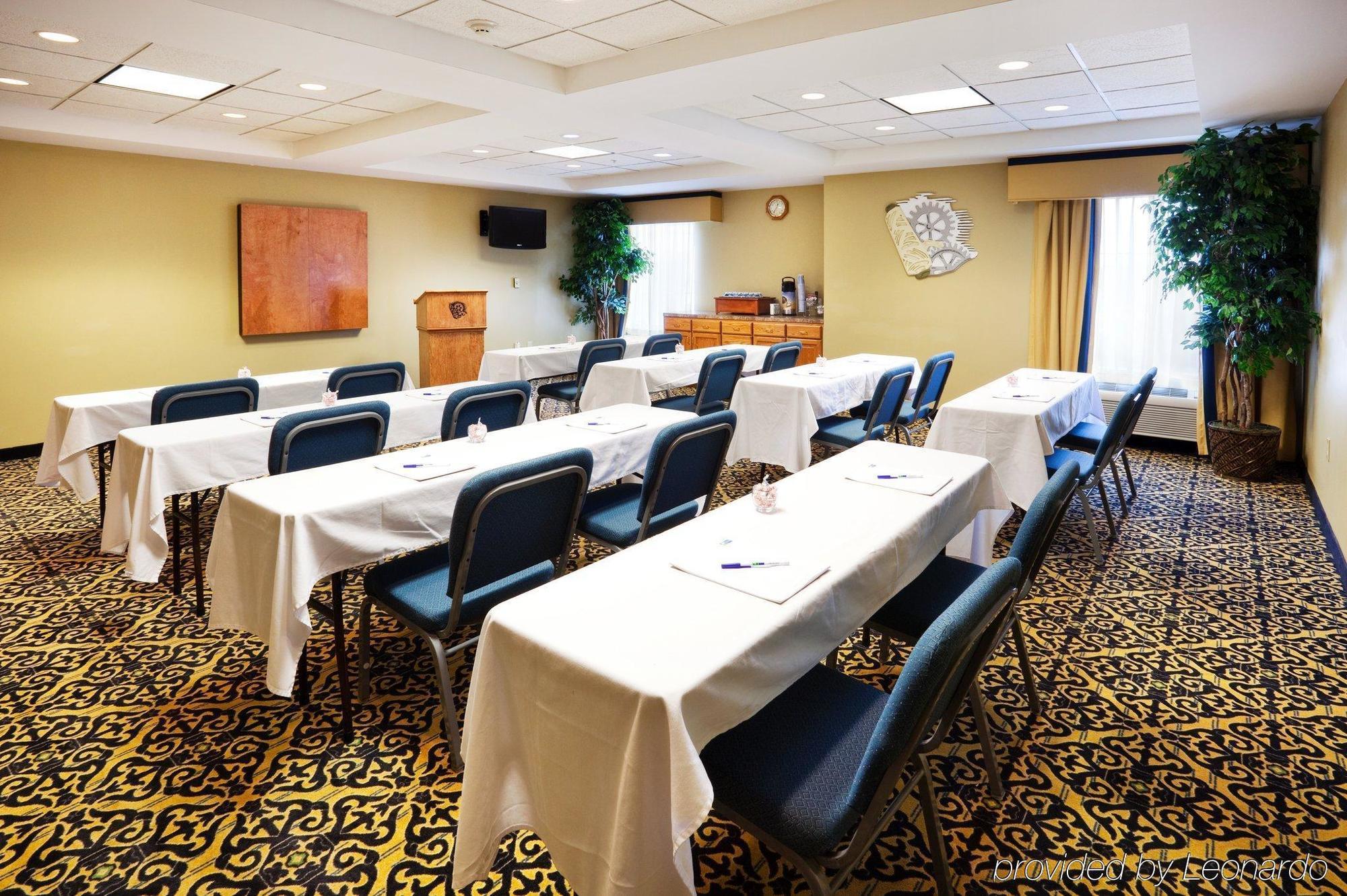 Holiday Inn Express Charlotte West - Gastonia By Ihg Ανέσεις φωτογραφία